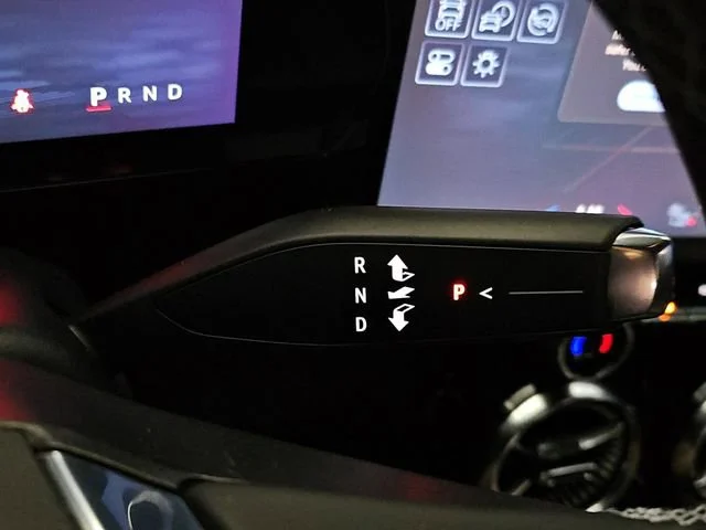 2025 Chevrolet Blazer EV LT - Photo 17