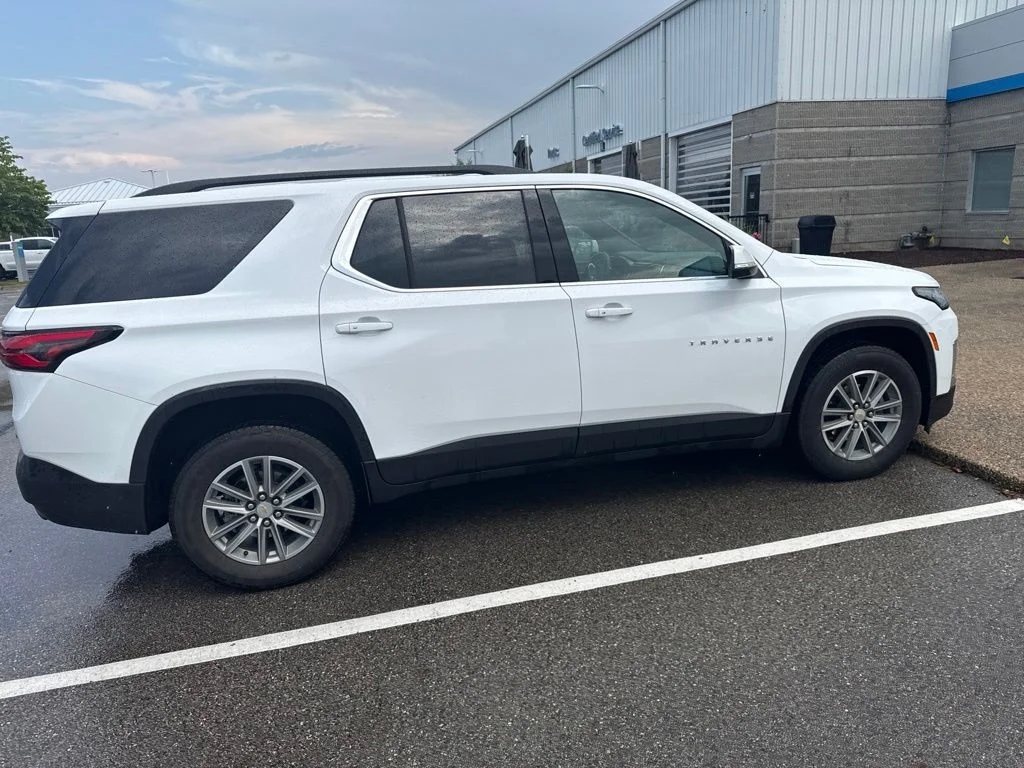 Used 2023 White Chevrolet LT image 11
