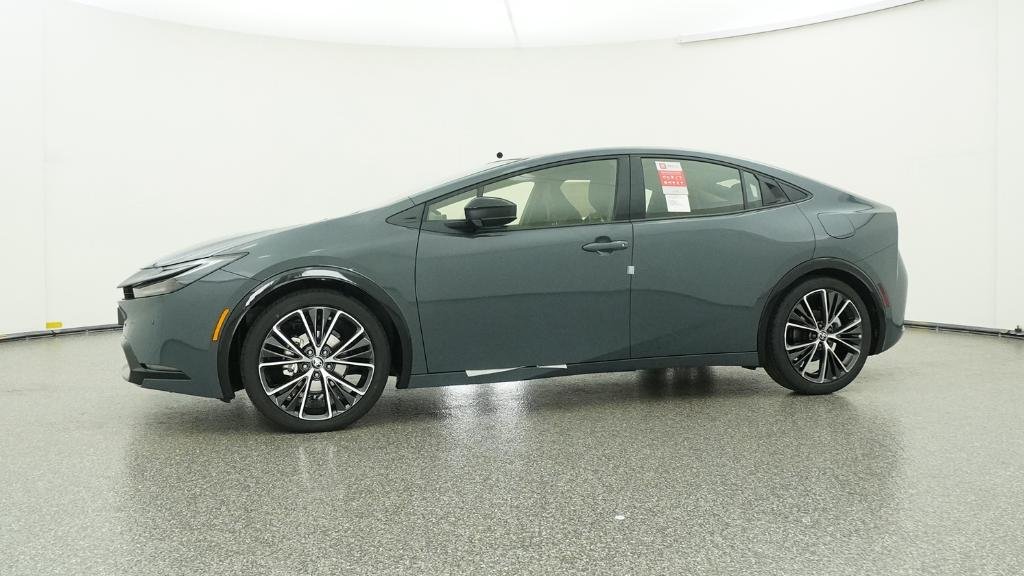 New 2026 Guardian Gray Toyota XLE image 12
