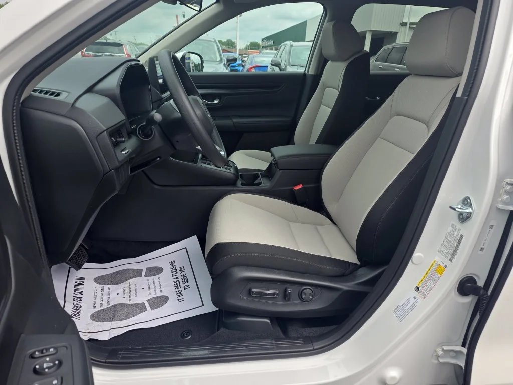 2026 Honda CR-V EX - Photo 9