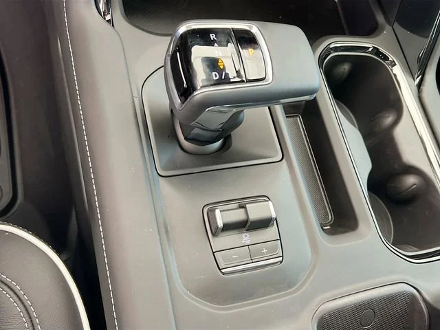 2026 GMC Sierra 1500 AT4X - Photo 12