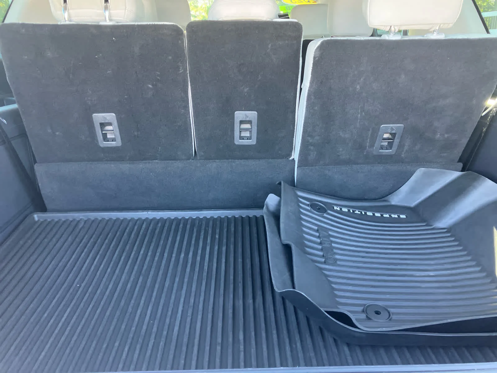 Certified Used 2025 Stone Blue Ford Platinum image 7