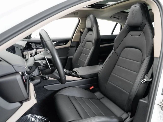 Certified Used 2024  Porsche 4 image 5