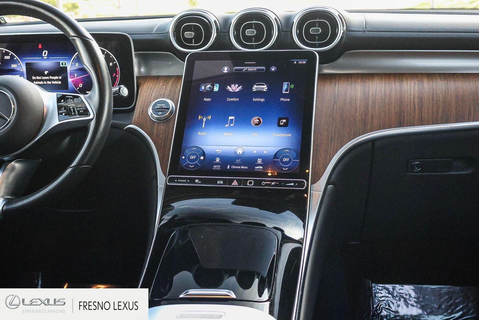 2023 Mercedes-Benz GLC GLC300 - Photo 16