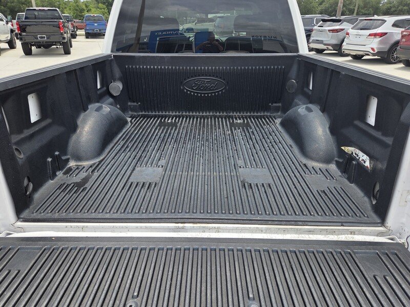 Used 2020 Oxford White FORD XLT 2WD SUPERCREW 5.5