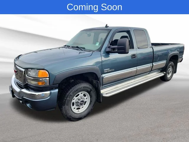 2007 GMC Sierra 2WD Extended Cab 8ft SLT DRW's photo