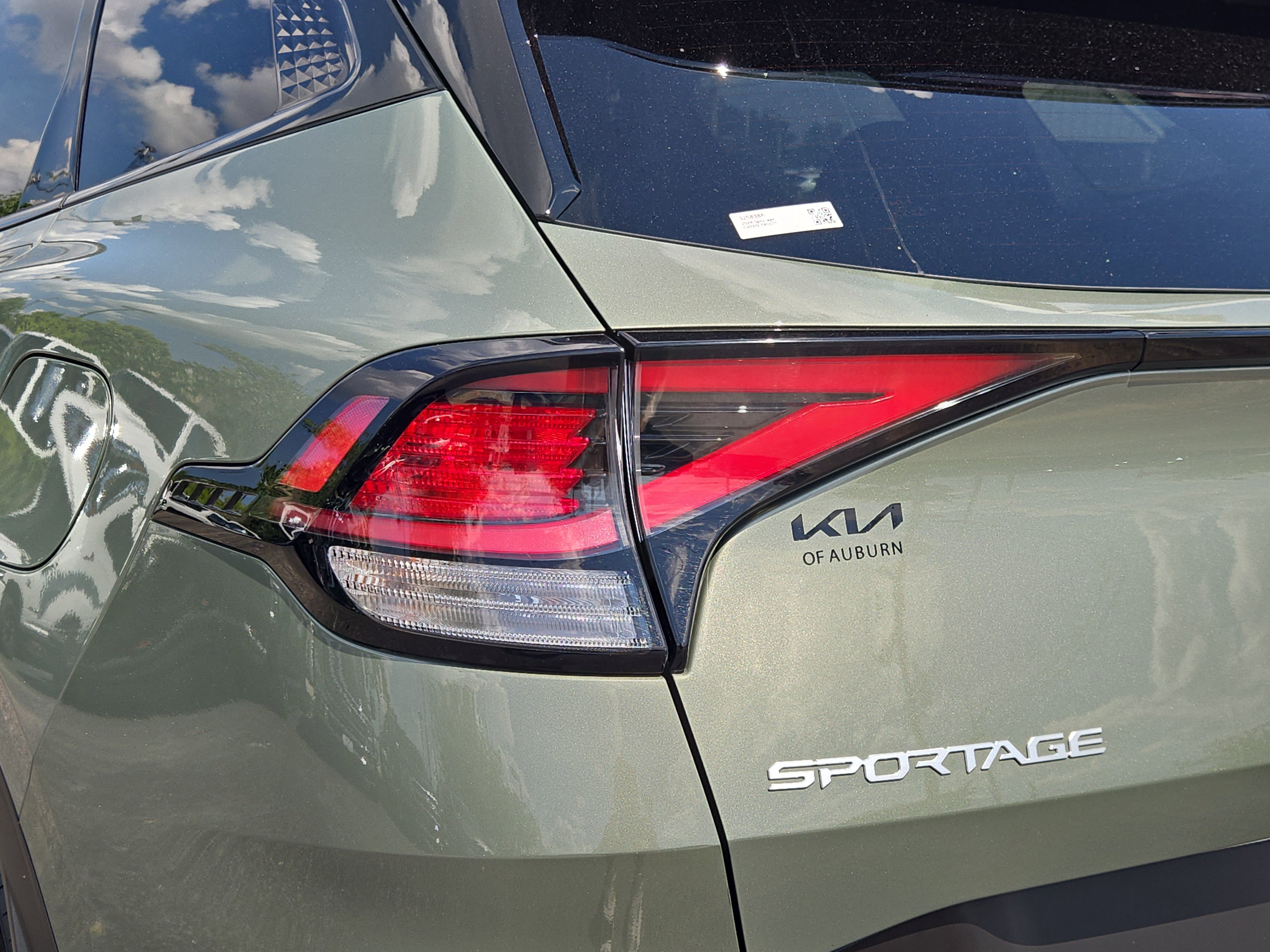 Used 2024 Jungle Green Kia X-Line image 8