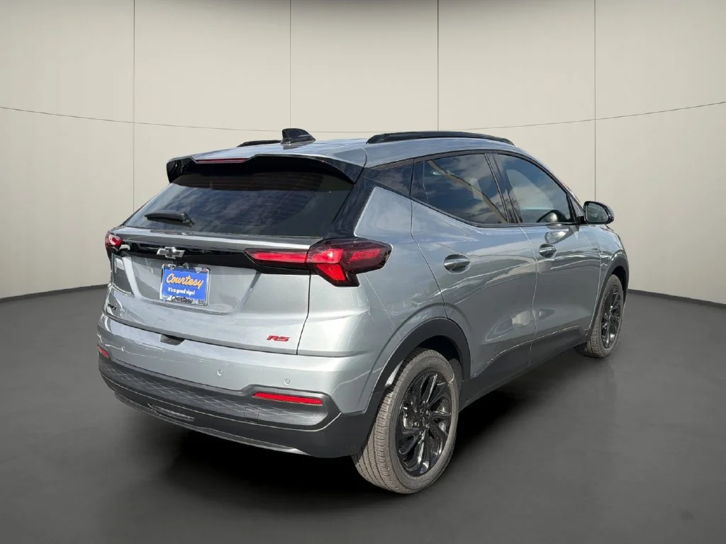 New 2027 Sterling Grey Metallic Chevrolet RS image 7