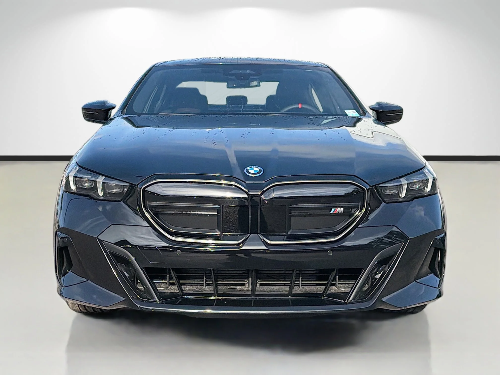 New 2026 Black Sapphire Metallic BMW M60 image 8