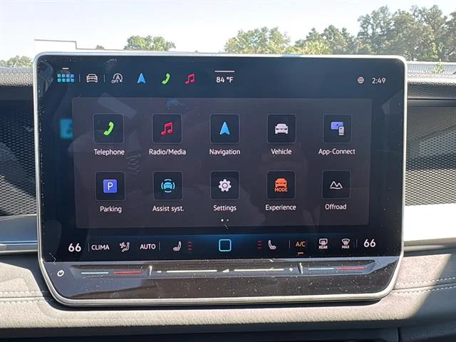 2025 Volkswagen Tiguan SE - Photo 20