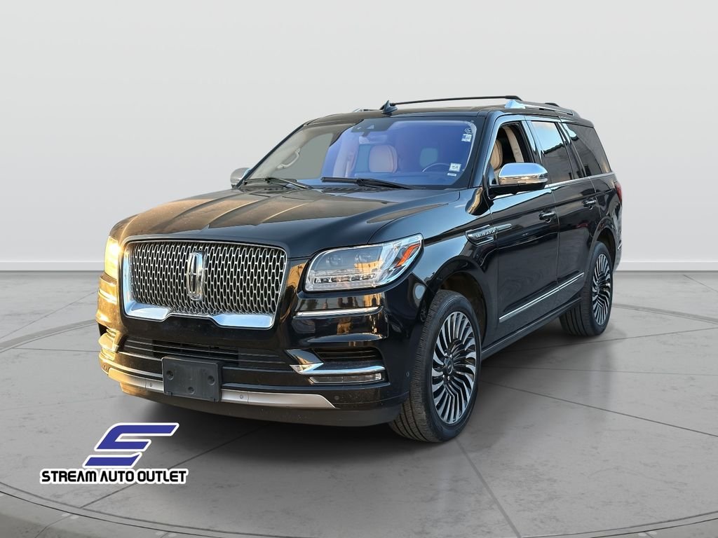 2021 Lincoln Navigator Black Label photo 3