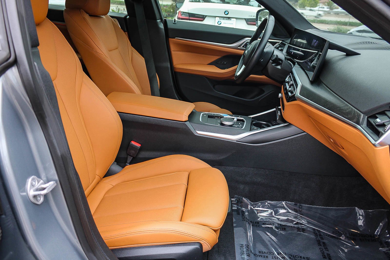 Used 2024 Skyscraper Grey Metallic BMW eDrive40 image 16