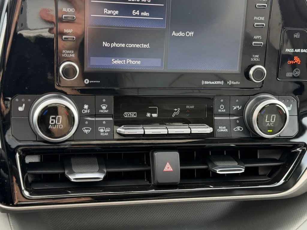 Used 2022 Black Toyota XLE image 22