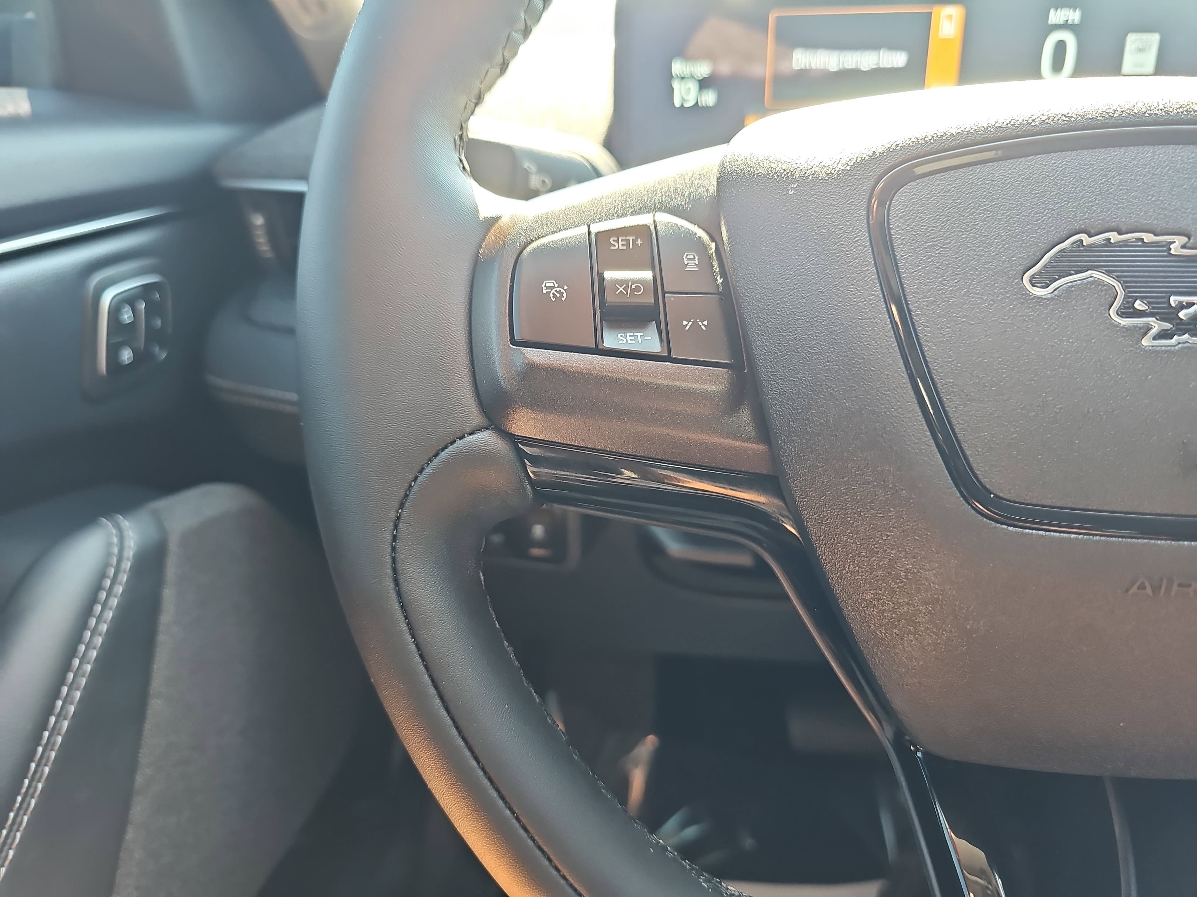 Used 2023 White Metallic Ford Premium image 13