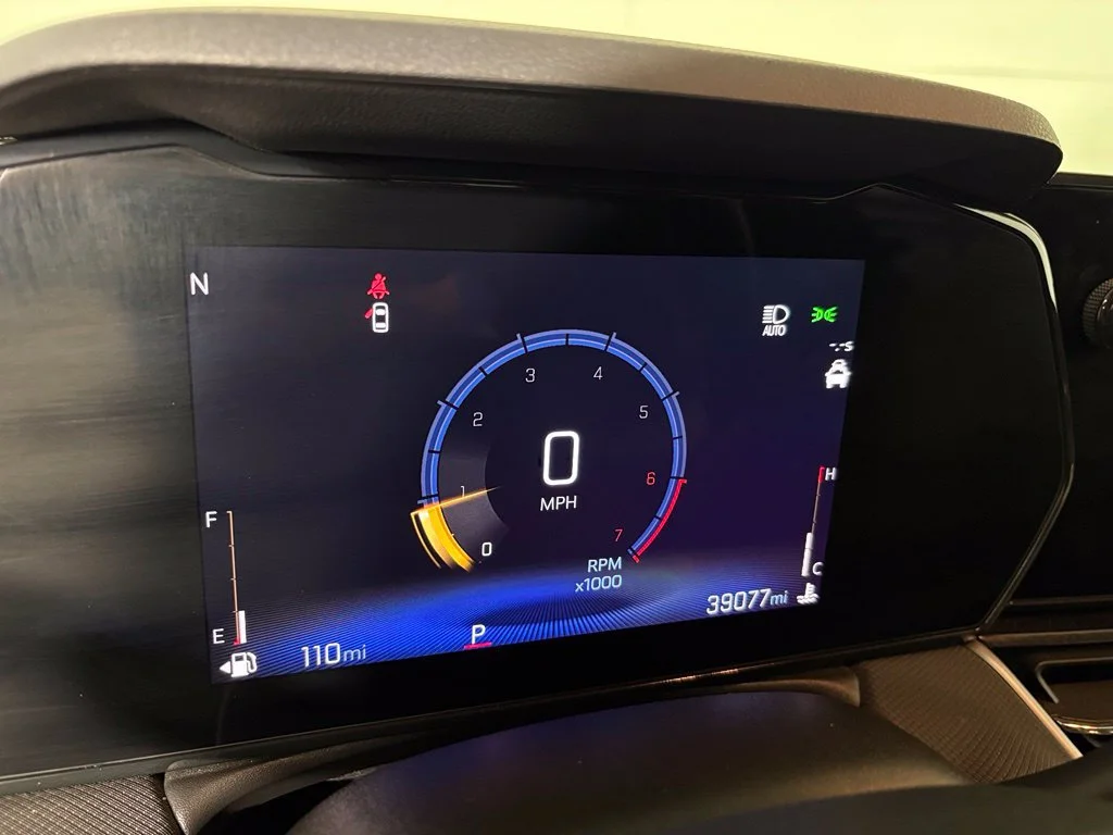Used 2025 Crimson Metallic Chevrolet LT image 24