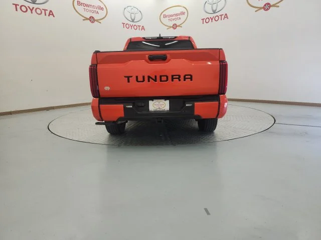 Used 2024  Toyota SR5 image 7