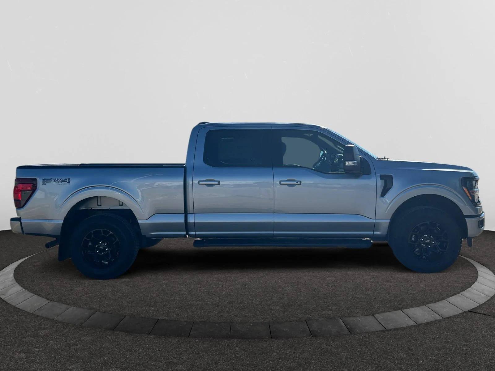 New 2026 Iconic Silver Metallic Ford XLT image 6