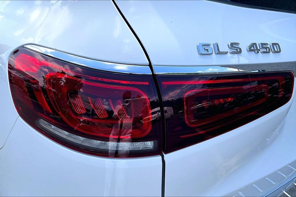 Certified Used 2023 White Mercedes-Benz GLS 450 image 32