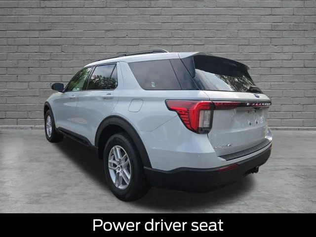 New 2026 Space White Metallic Ford Active image 6