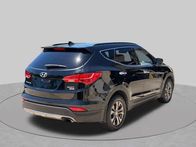 Used 2013 Black Hyundai Base image 5