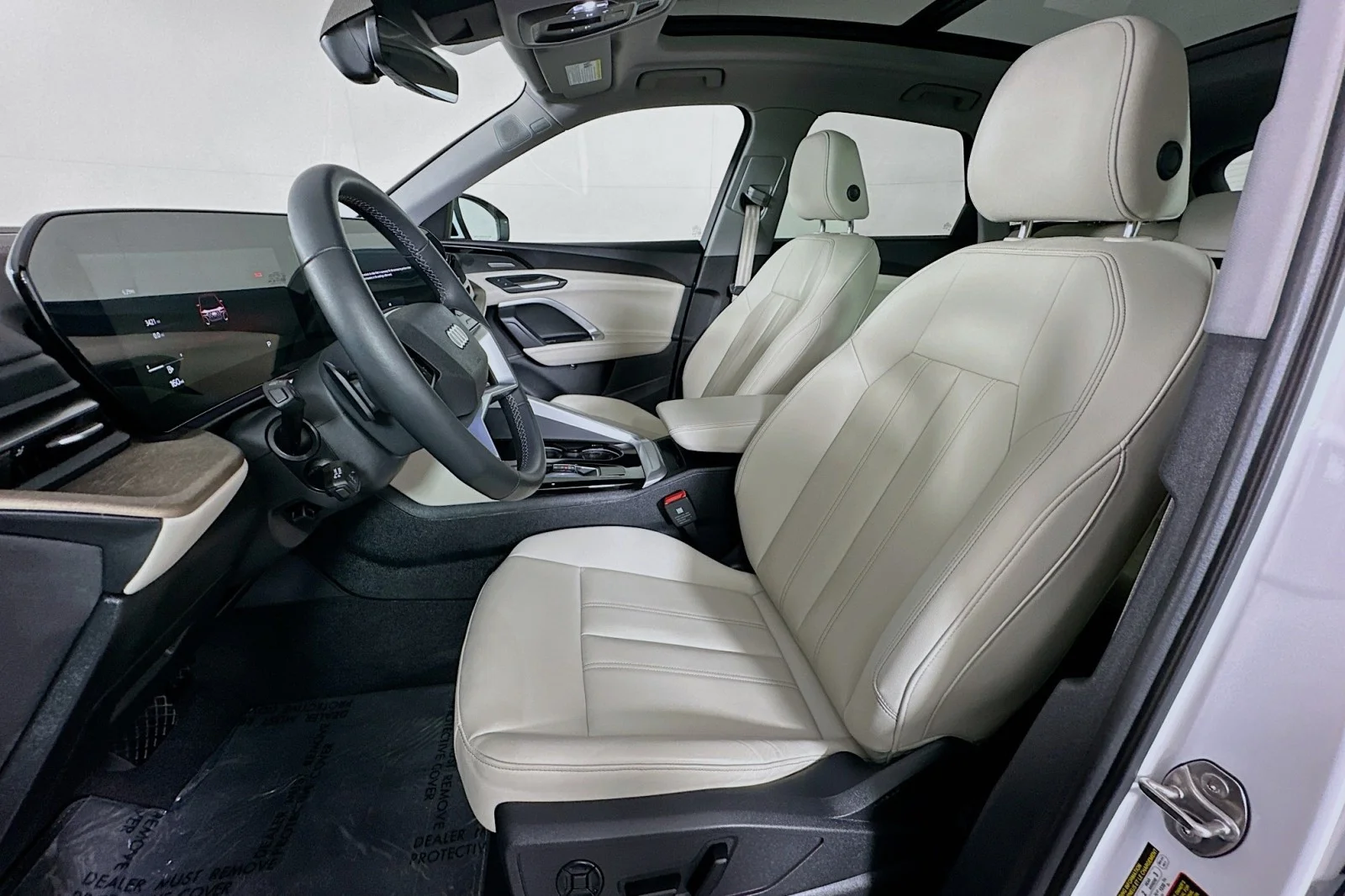 Used 2025 Arkona White Audi Premium Plus image 18