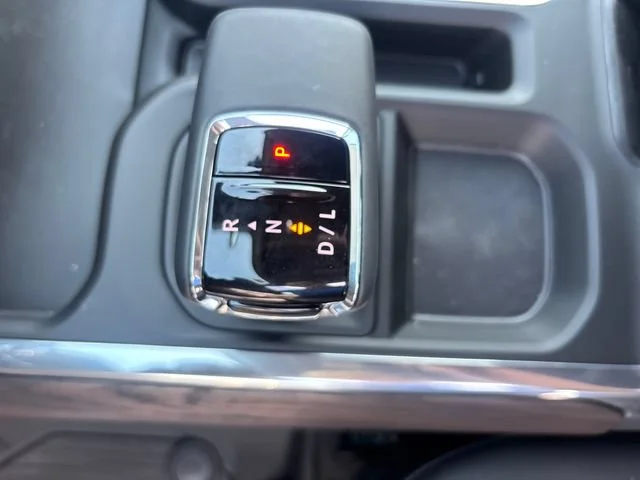 New 2026 Onyx Black GMC SLT image 26