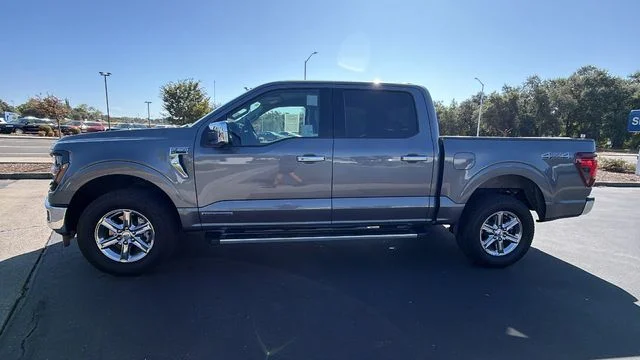 Used 2025 Gray Ford XLT image 7