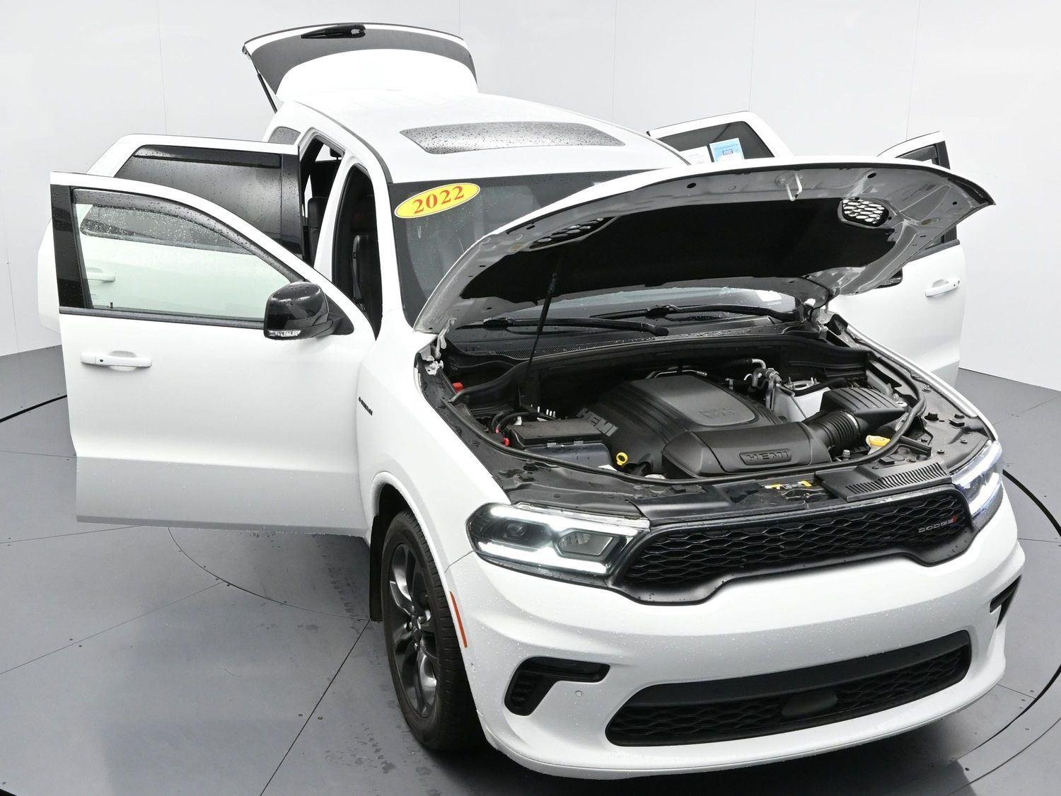 Used 2022 White Knuckle Clearcoat Dodge R/T Plus image 49