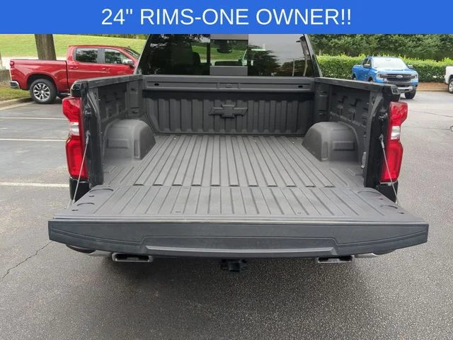 Used 2022 Black Chevrolet LTZ image 33