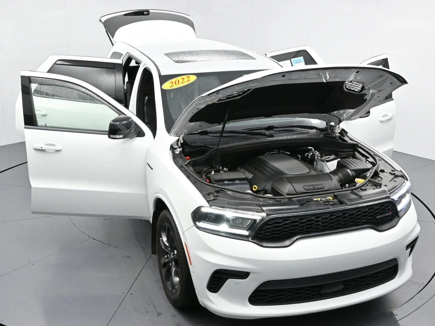 Used 2022 White Knuckle Clearcoat Dodge R/T Plus image 49