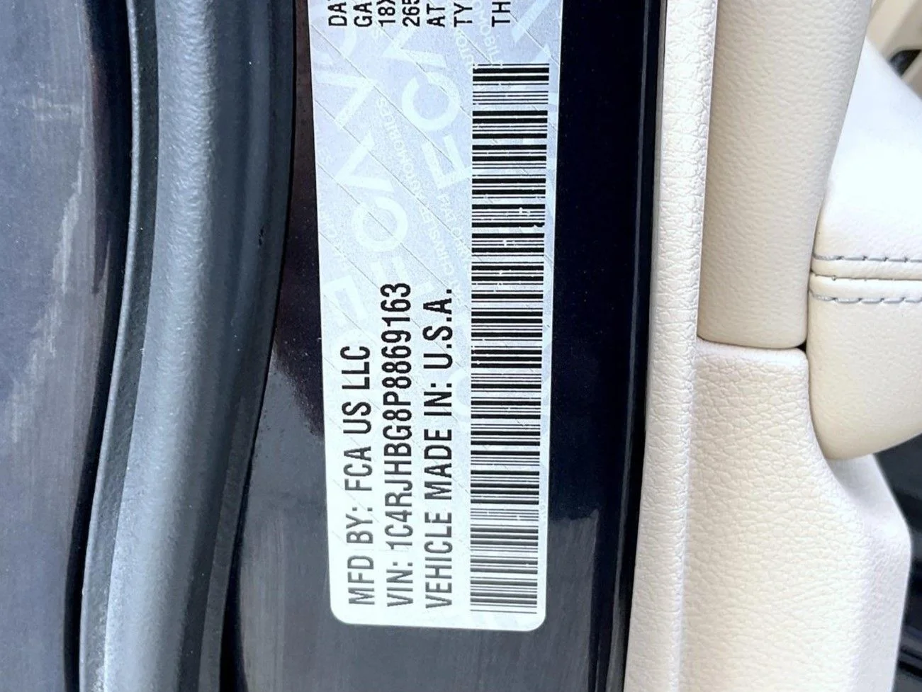 Used 2023 Black Jeep Limited image 26