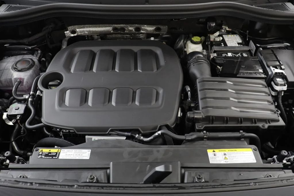 New 2026 Black Pearl Volkswagen 2.0T SEL R-Line Turbo image 24