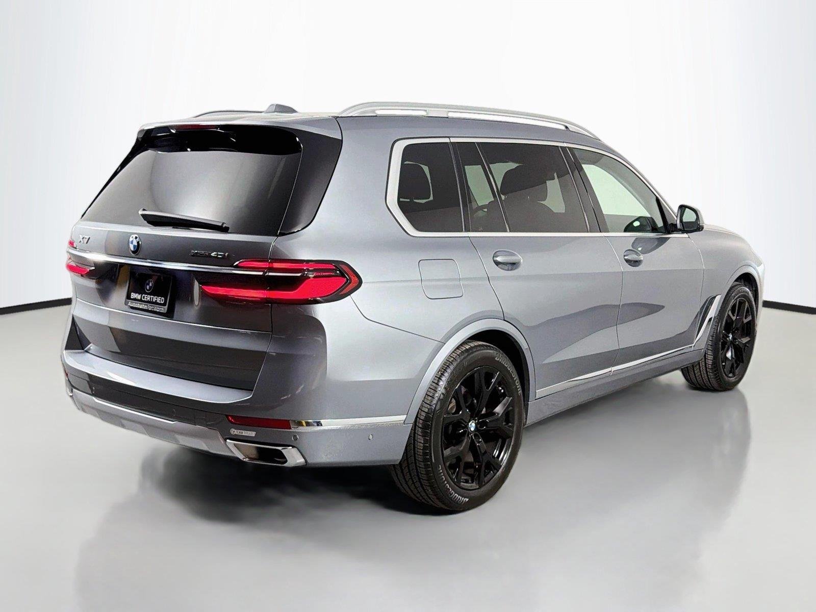 Certified Used 2024 Skyscraper Grey Metallic BMW xDrive40i image 5