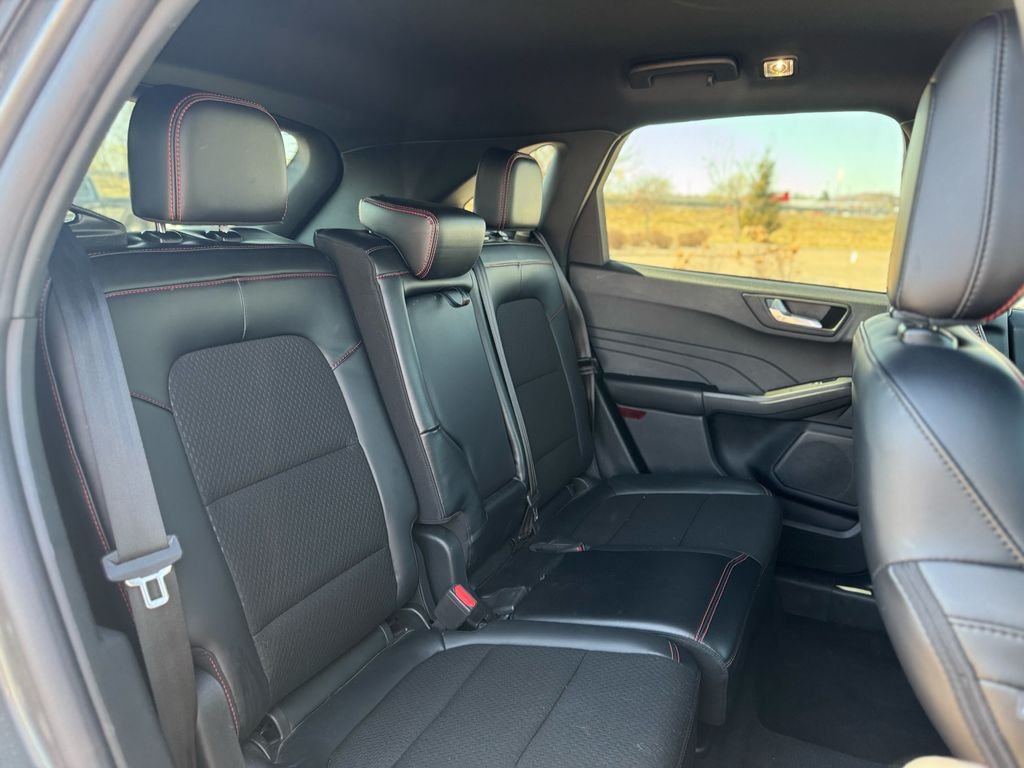 Used 2025 Gray Metallic Ford ST-Line image 21