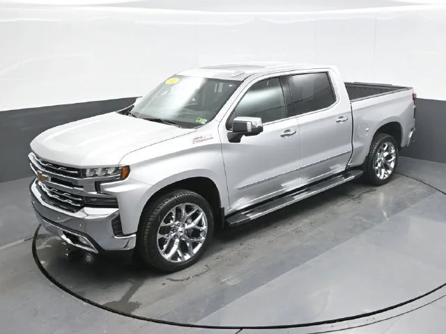 Used 2022 SILVER ICE METALLIC Chevrolet LTZ image 13