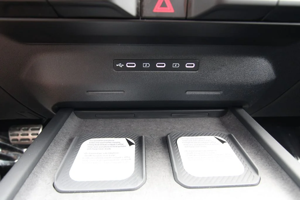 New 2027 Black Kia X-Line SX image 30