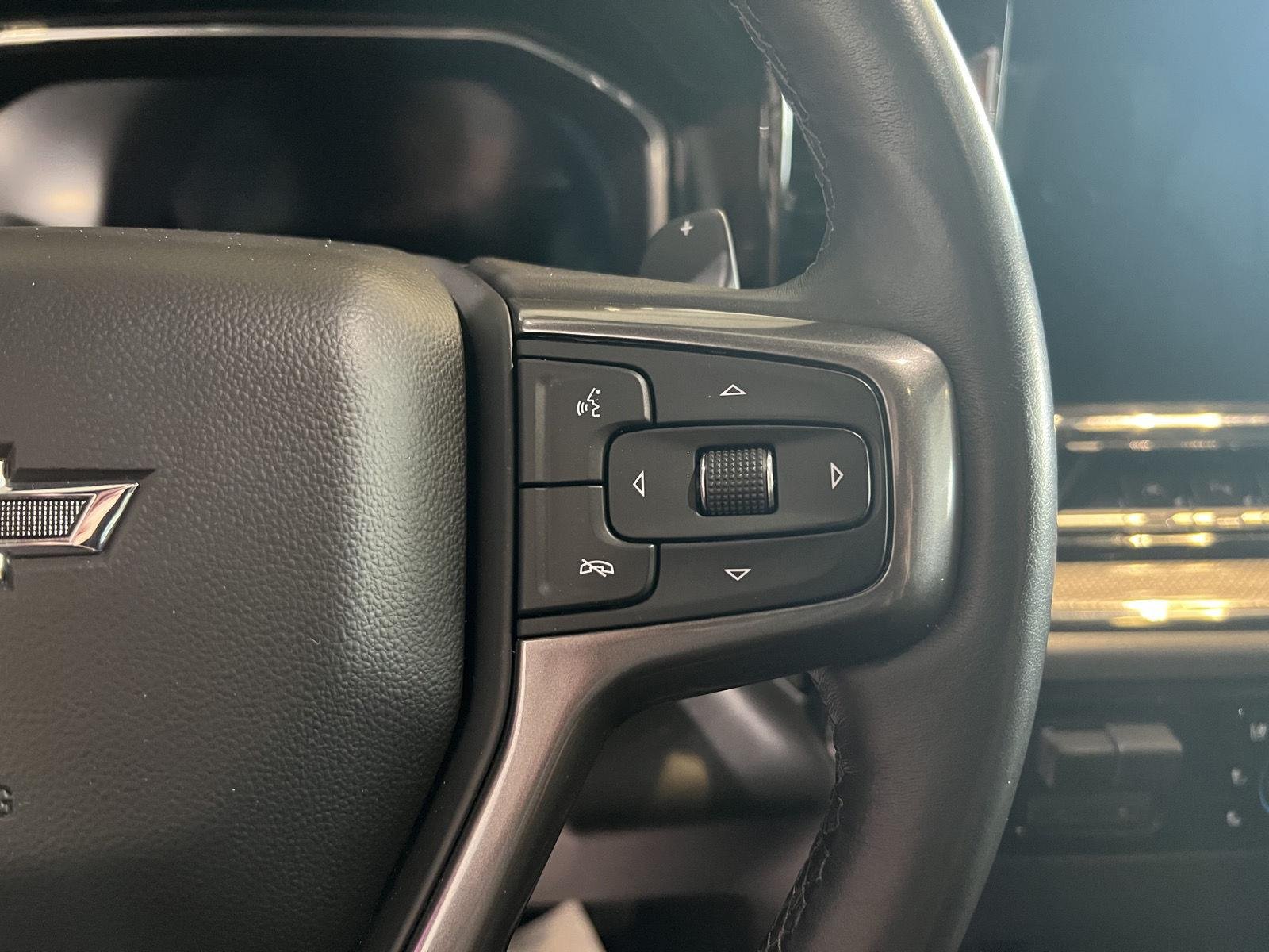 Used 2022 Glacier Blue Metallic Chevrolet ZR2 image 27