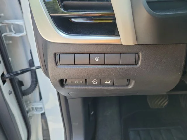 Certified Used 2024 White Nissan SL image 12