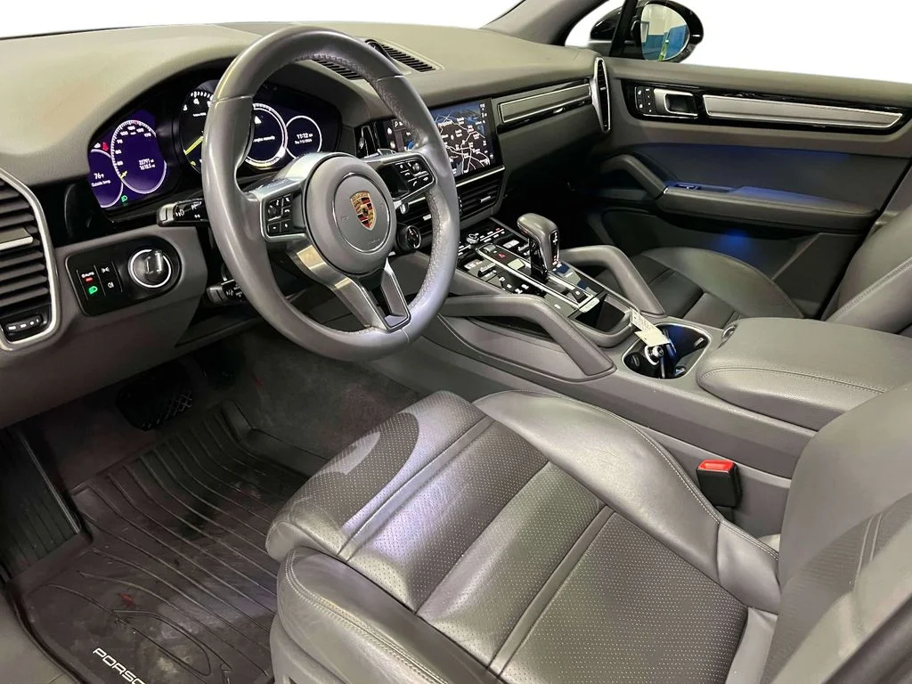 Used 2023 Black Porsche Platinum Edition image 14