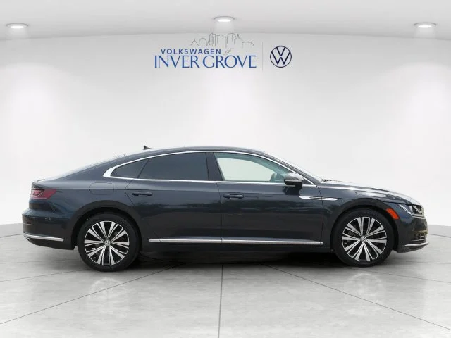 Used 2019 Gray Volkswagen 2.0T SEL image 8