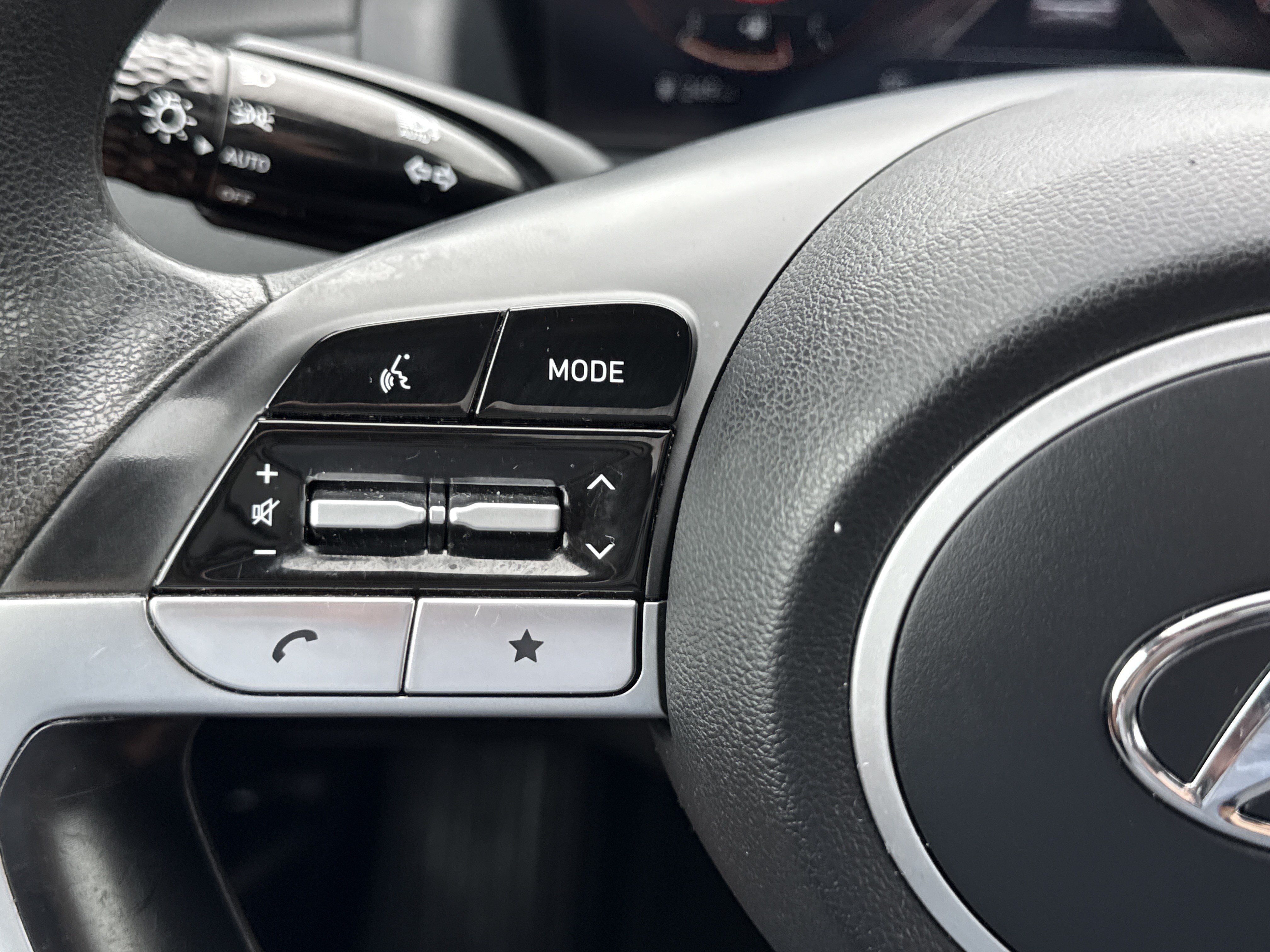 2023 Hyundai Santa Cruz SEL - Photo 19