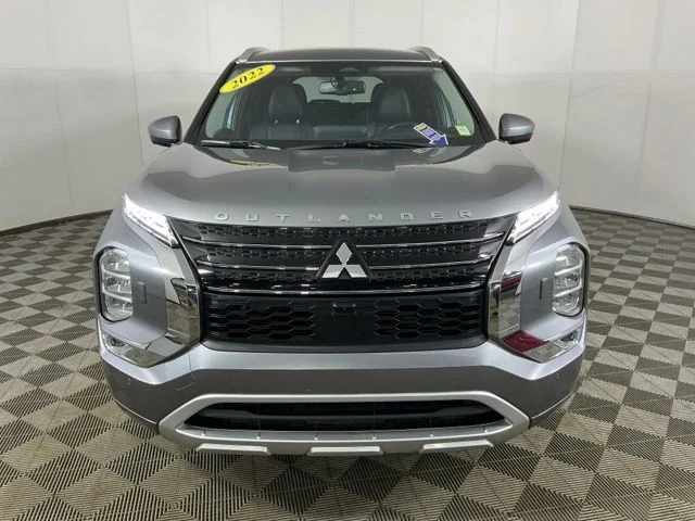 Certified Used 2022 Gray Mitsubishi SEL image 3