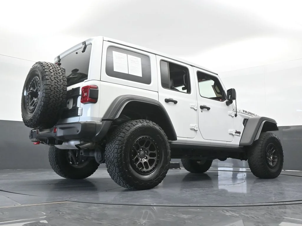 Used 2022 Bright White Clearcoat Jeep Unlimited Rubicon image 63