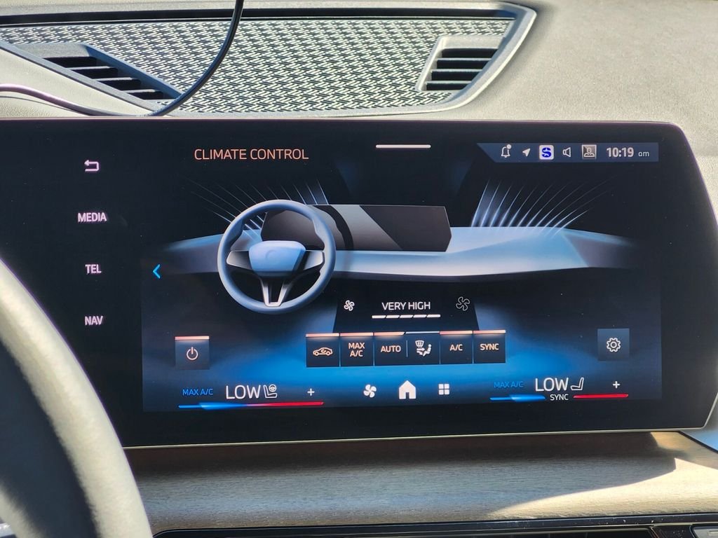 New 2027  BMW xDrive28i image 23