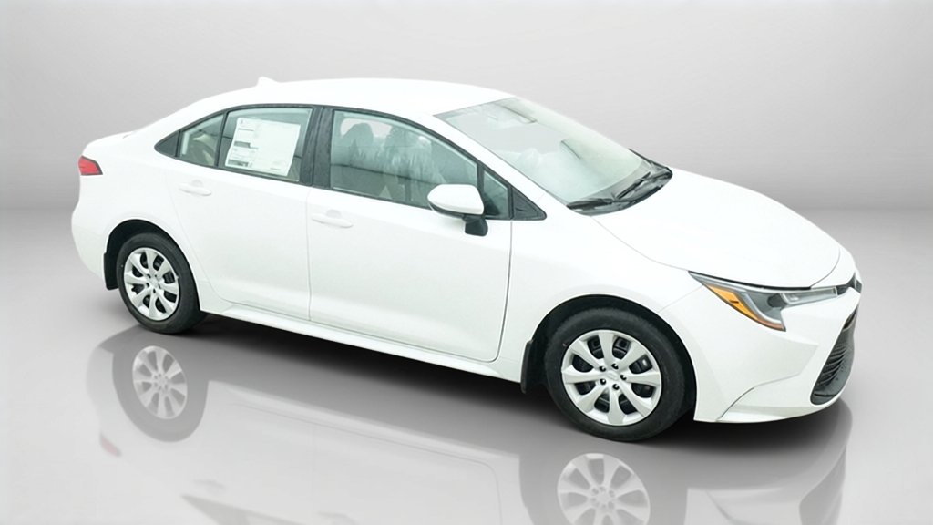 New 2027 Wind Chill Pearl Toyota LE image 6