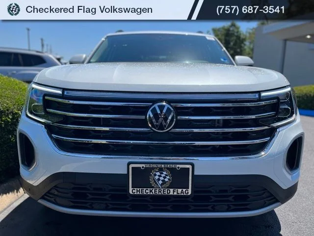 New 2026 White Volkswagen 2.0T SE w/Technology image 13