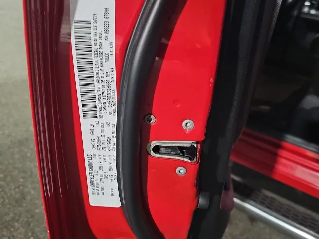 Used 2014 Red Ram Sport image 43