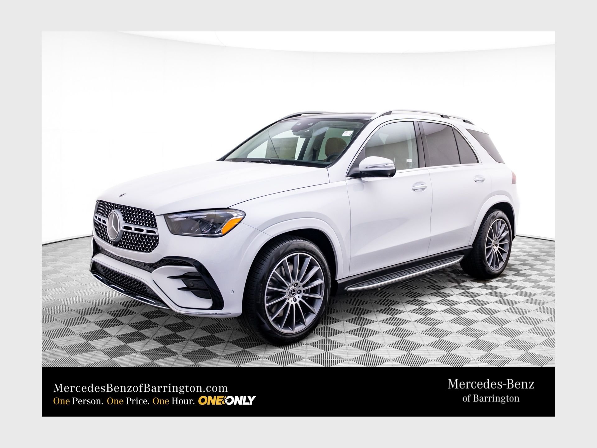 New 2026 MANUFAKTUR Moonlight White Metallic Mercedes-Benz GLE 350 image 1