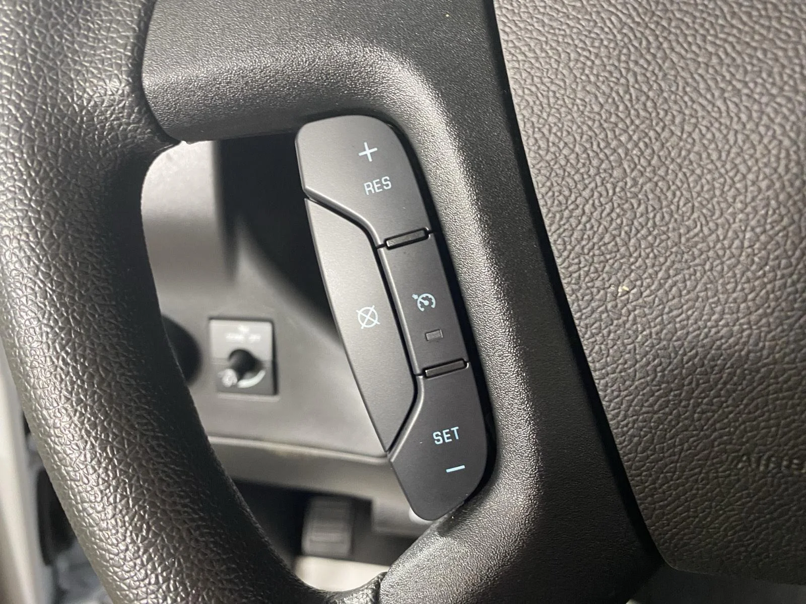 Used 2025 Summit White Chevrolet Cargo Van image 18