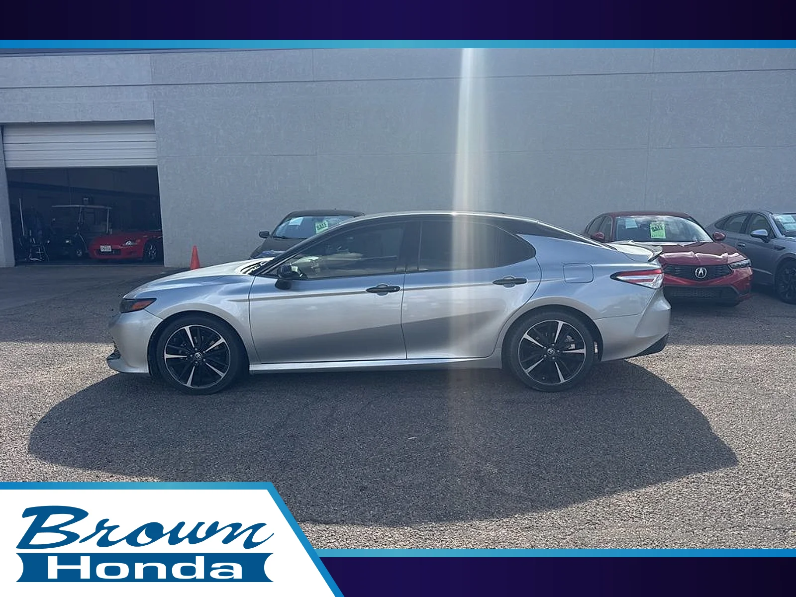 2018 Toyota Camry 2.5 Auto L's photo